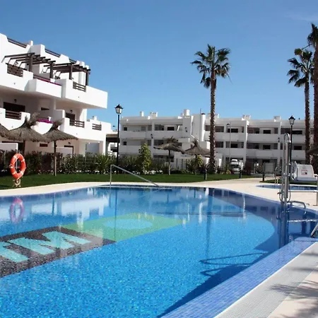 Acogedor Con Piscina Comunitaria Cerca De La Playa - Es-376-22 Apartment *